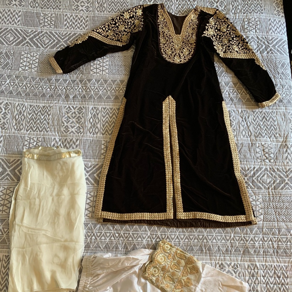 Brown Pakistani Indian dress gold velvet US M